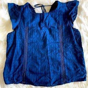 GAP Flutter Sleeve Blouse / cottage core